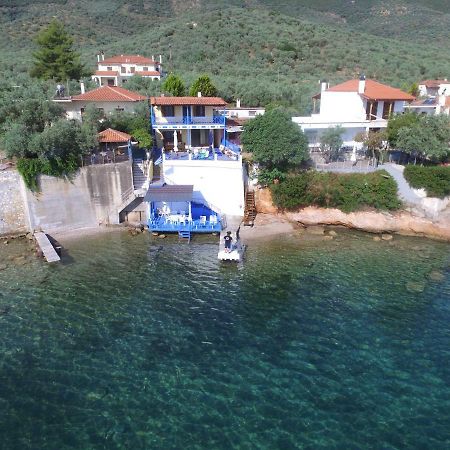 Villa Dimitris Constantinou à Sourpi Extérieur photo