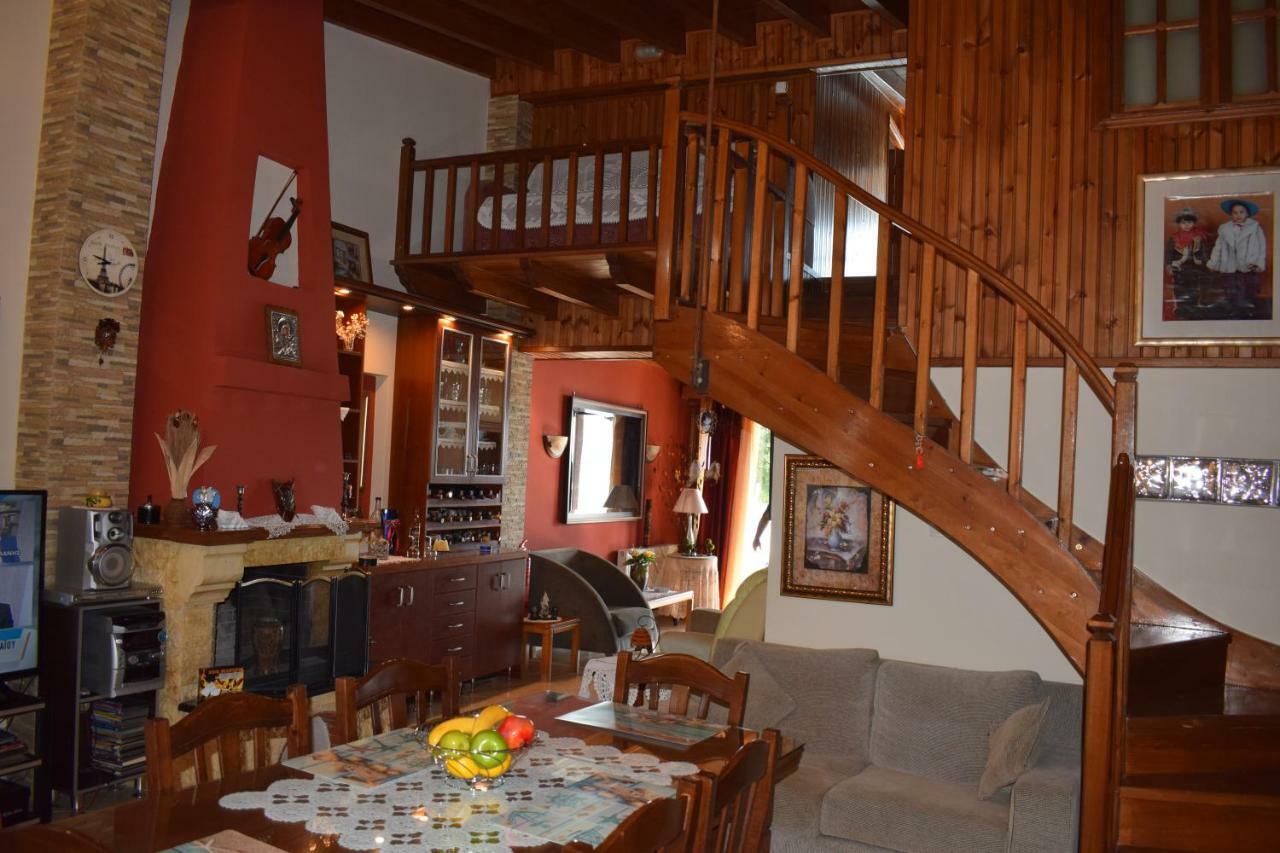 Villa Dimitris Constantinou à Sourpi Extérieur photo
